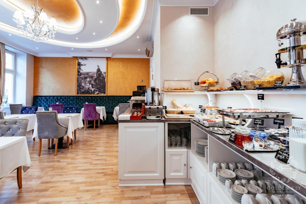 Golden Key Boutique Hotel 卡罗维发利 外观 照片